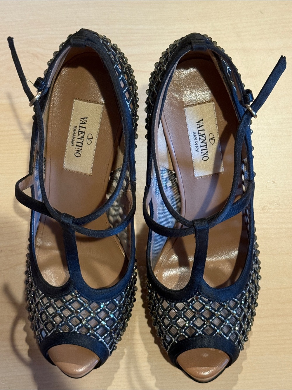 Valentino crystal perp toe pumps